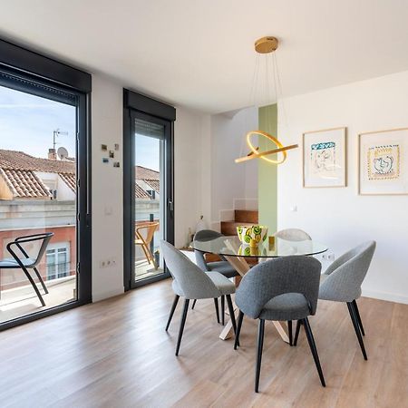 Wintowinrentals Great Penthouse Newly Built Malaga Exterior photo