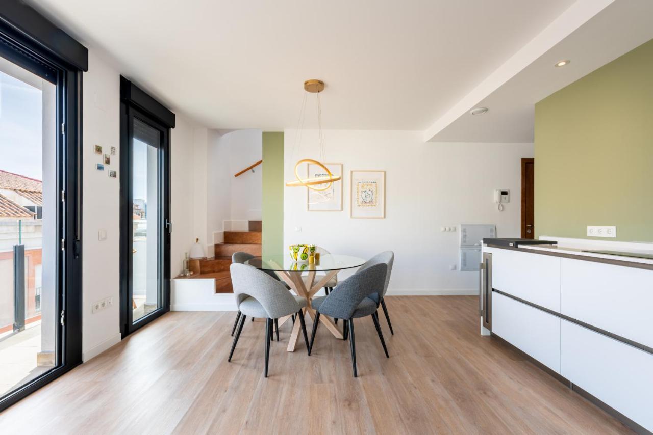 Wintowinrentals Great Penthouse Newly Built Malaga Exterior photo