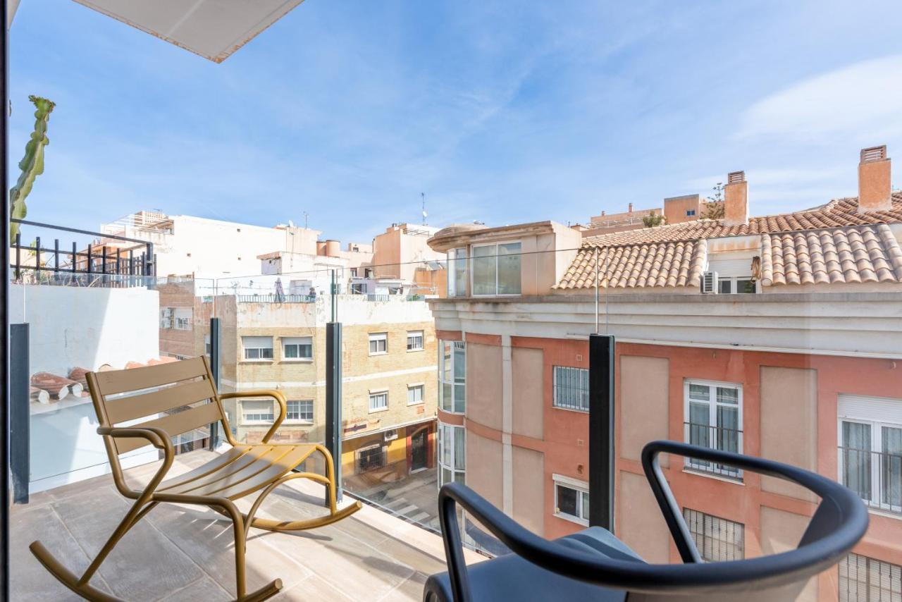 Wintowinrentals Great Penthouse Newly Built Malaga Exterior photo