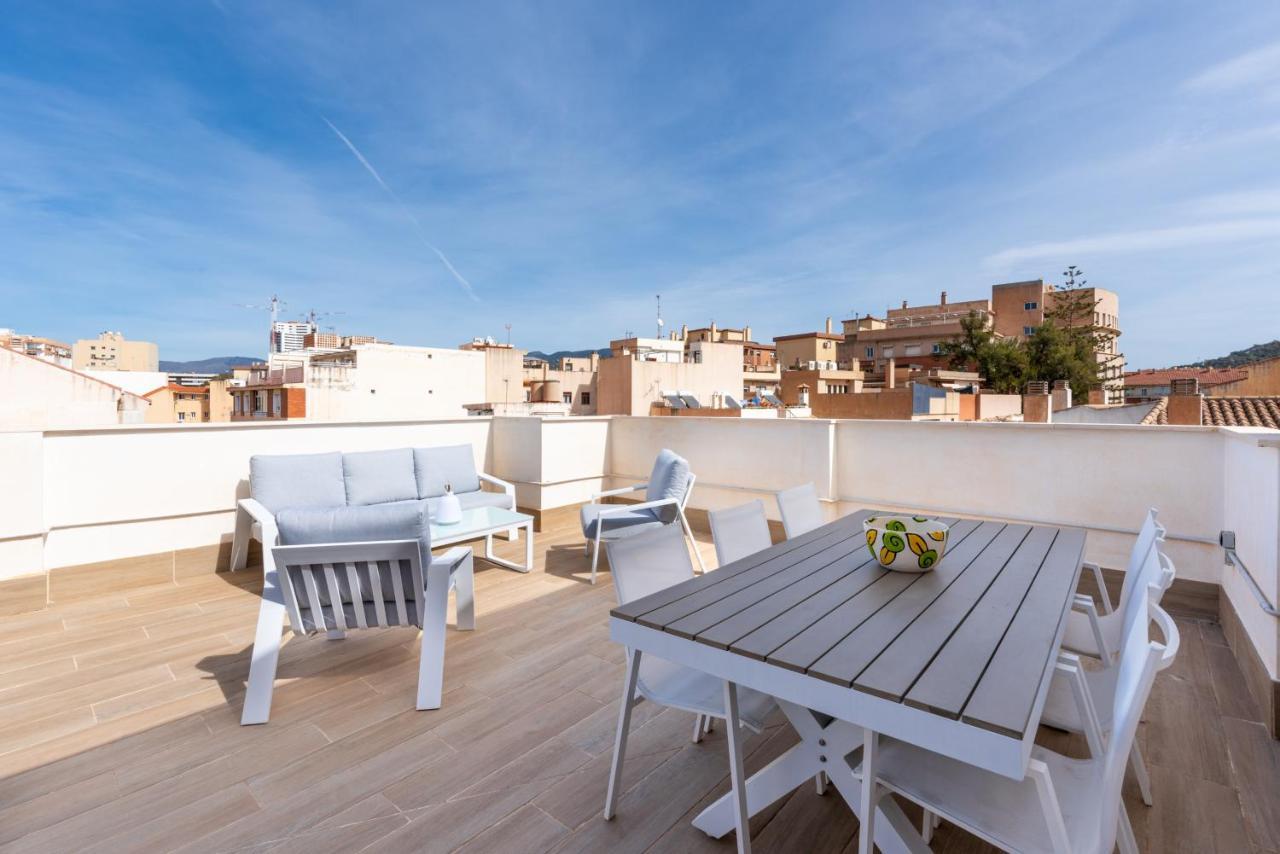 Wintowinrentals Great Penthouse Newly Built Malaga Exterior photo